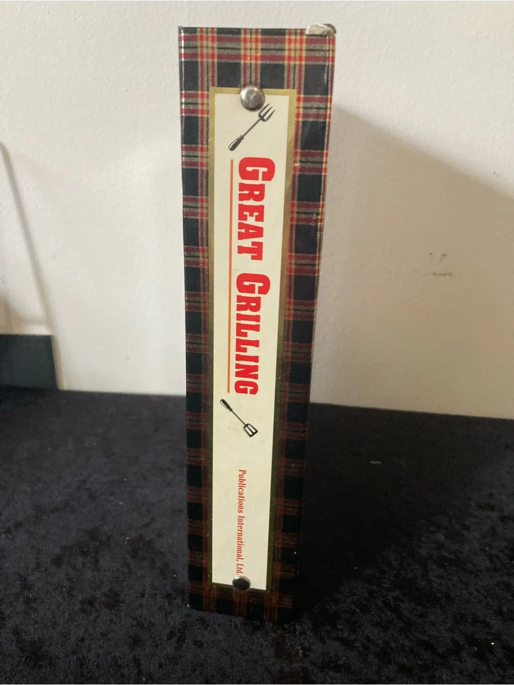 Great Grilling Cookbook - Easy to make Recipes Hardcover Binder